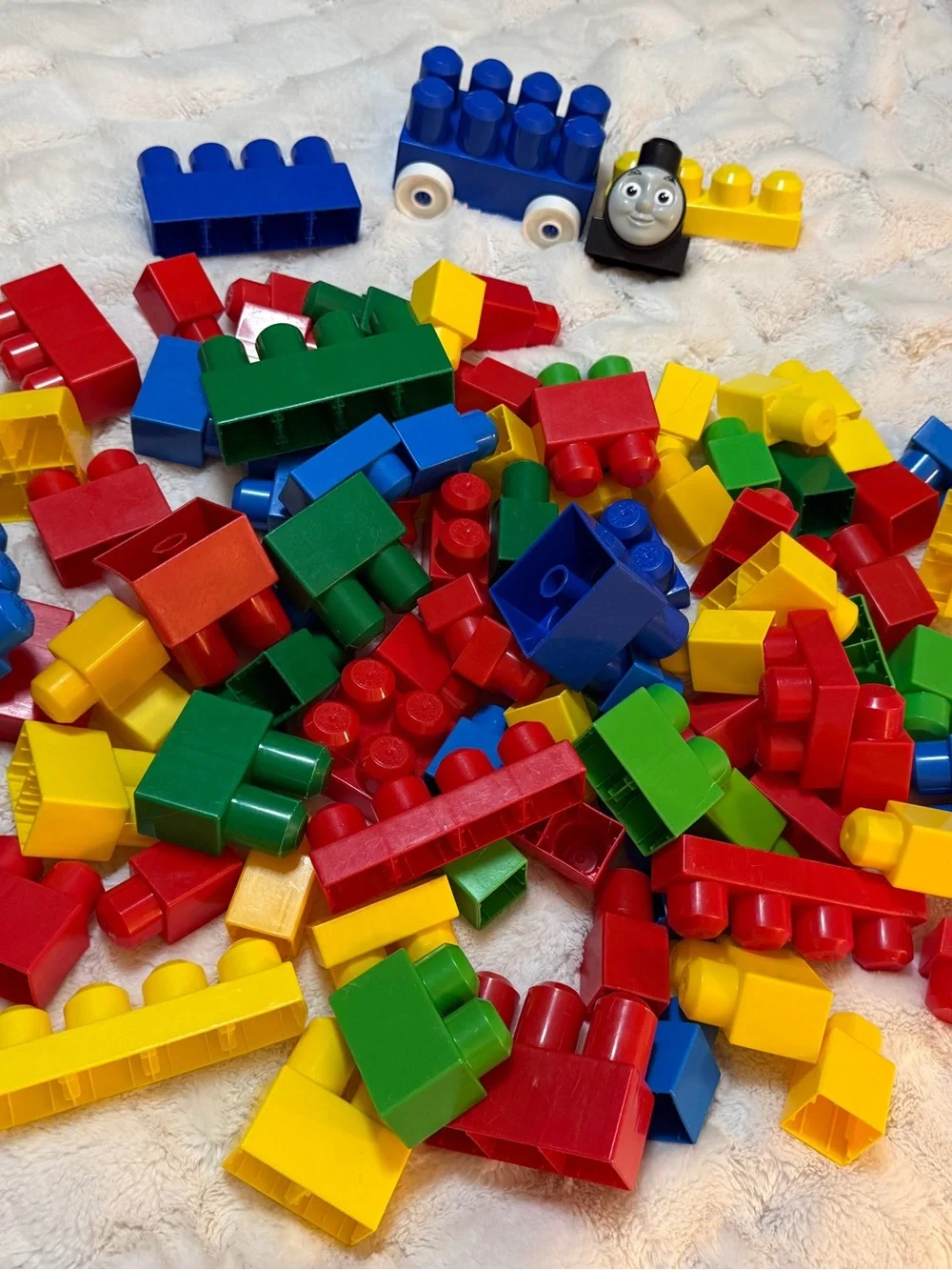 Mega Bloks Classic Big-Block Building Set - 99 Pieces Multicolor